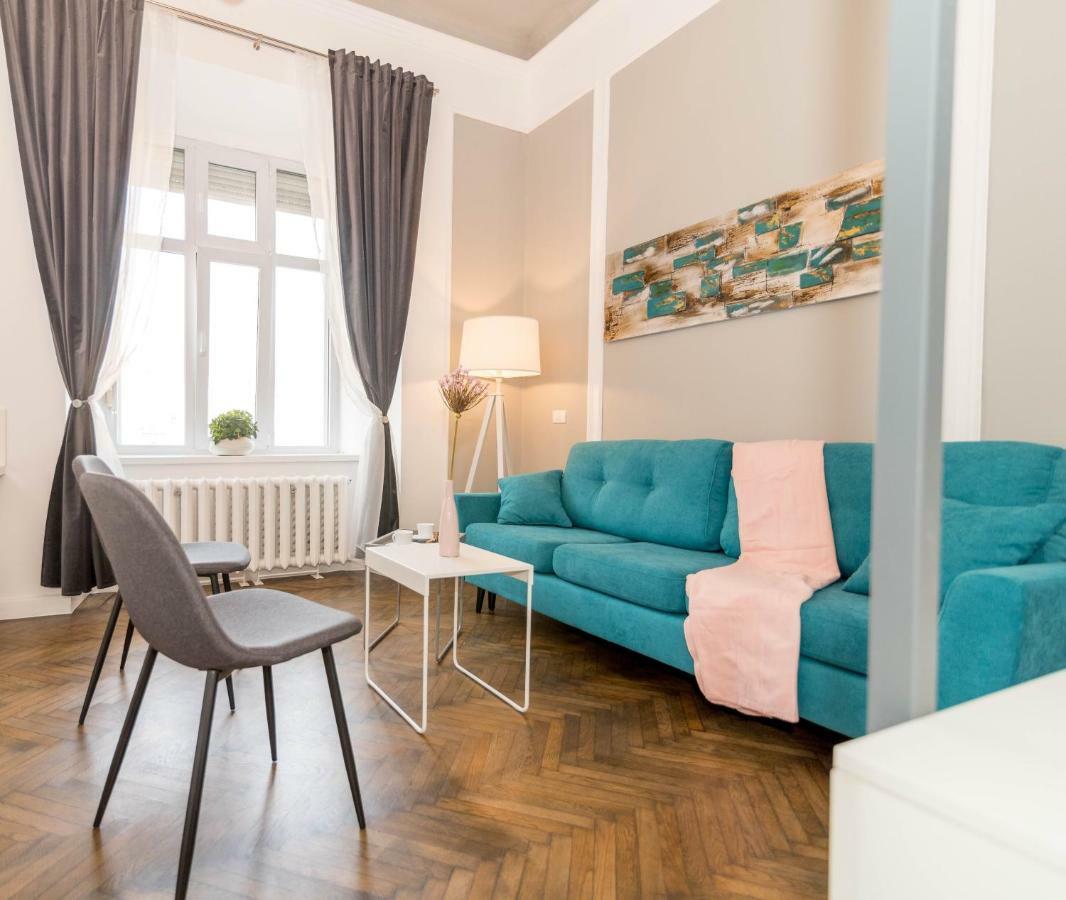 Central Premium Suites Timisoara Luaran gambar
